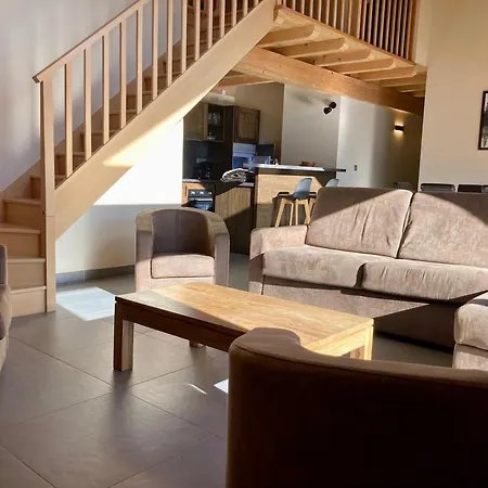 Grand Lumineux 7 Pieces, 250m Pistes, 10 Pers, Animaux Admis - Fr-1-811-13 *
